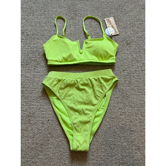 NWT Cabana Del Sol Bikini - Picture 1 of 5
